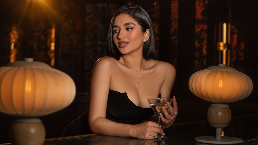 Discover GenesisGarcia VIP show