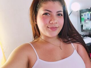 online chatting LuciaAmore