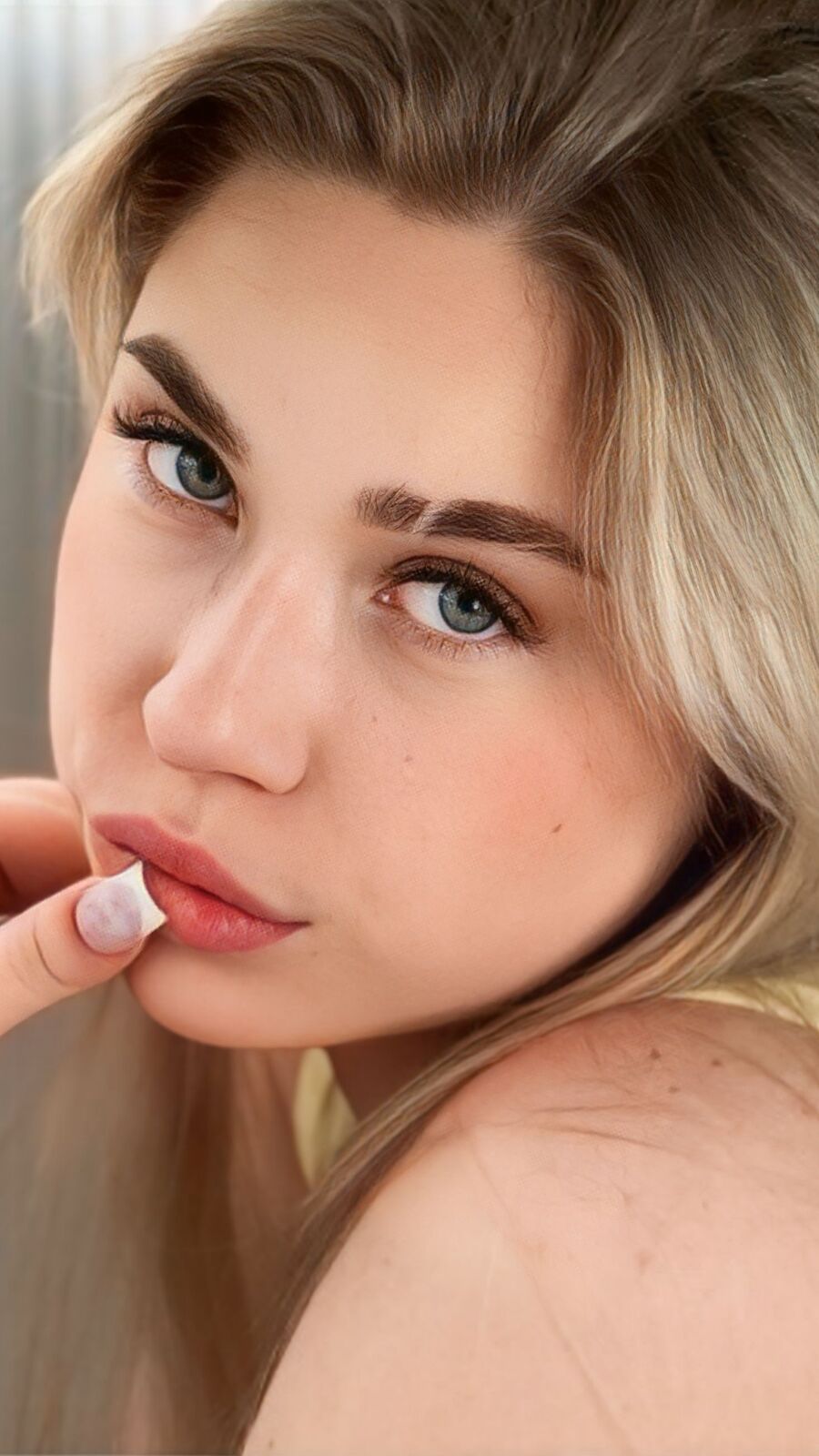KylieBlues erotic portrait