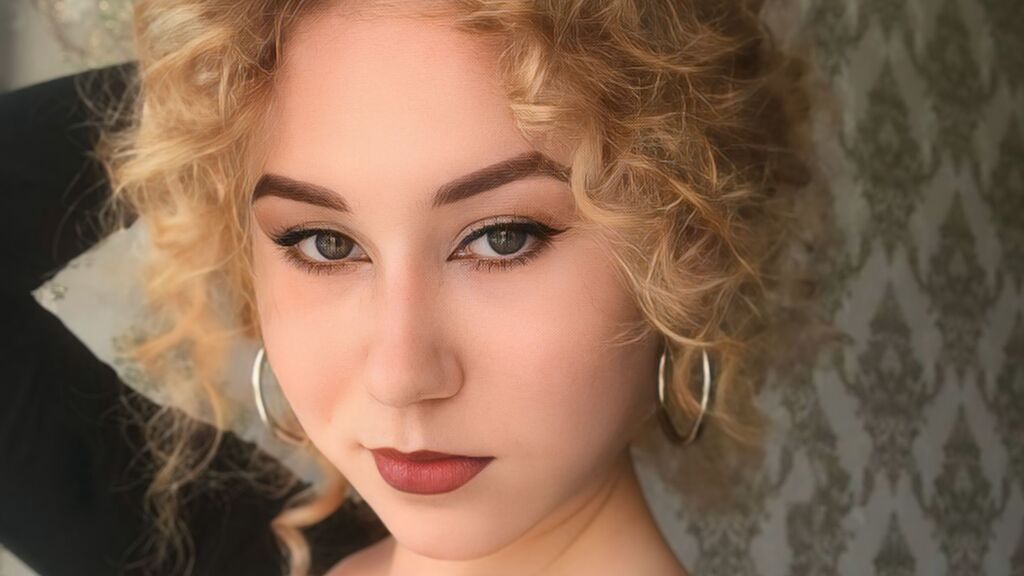 ArlindaSise's profile from Jasmin at GirlsOfJasmin'