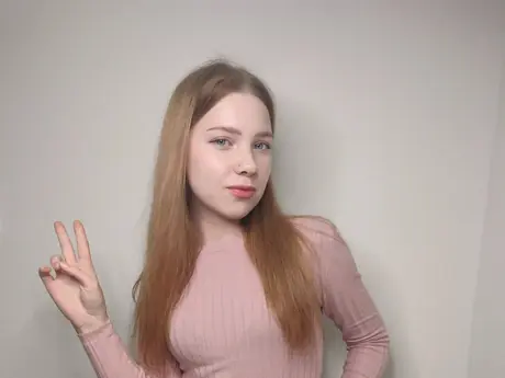 Chat with RowenaCurington