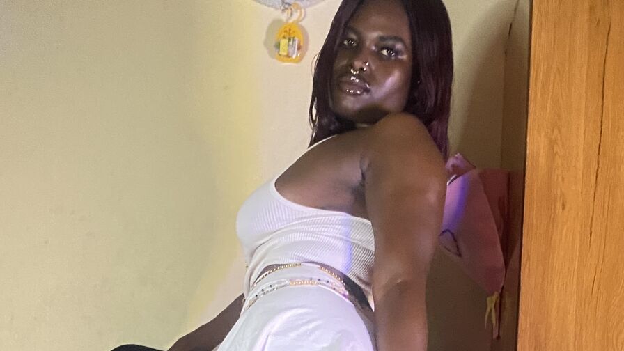 Watch BellaChristian live on The Edge Private