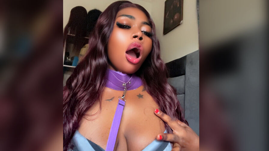 Join JennyNelson for Exclusive Live Webcam