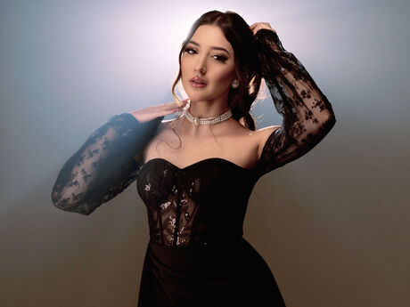 Chat with NinaRussi