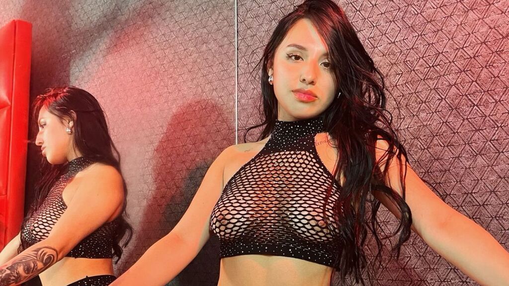 ScarletSimmons live cam model at LiveJasmin
