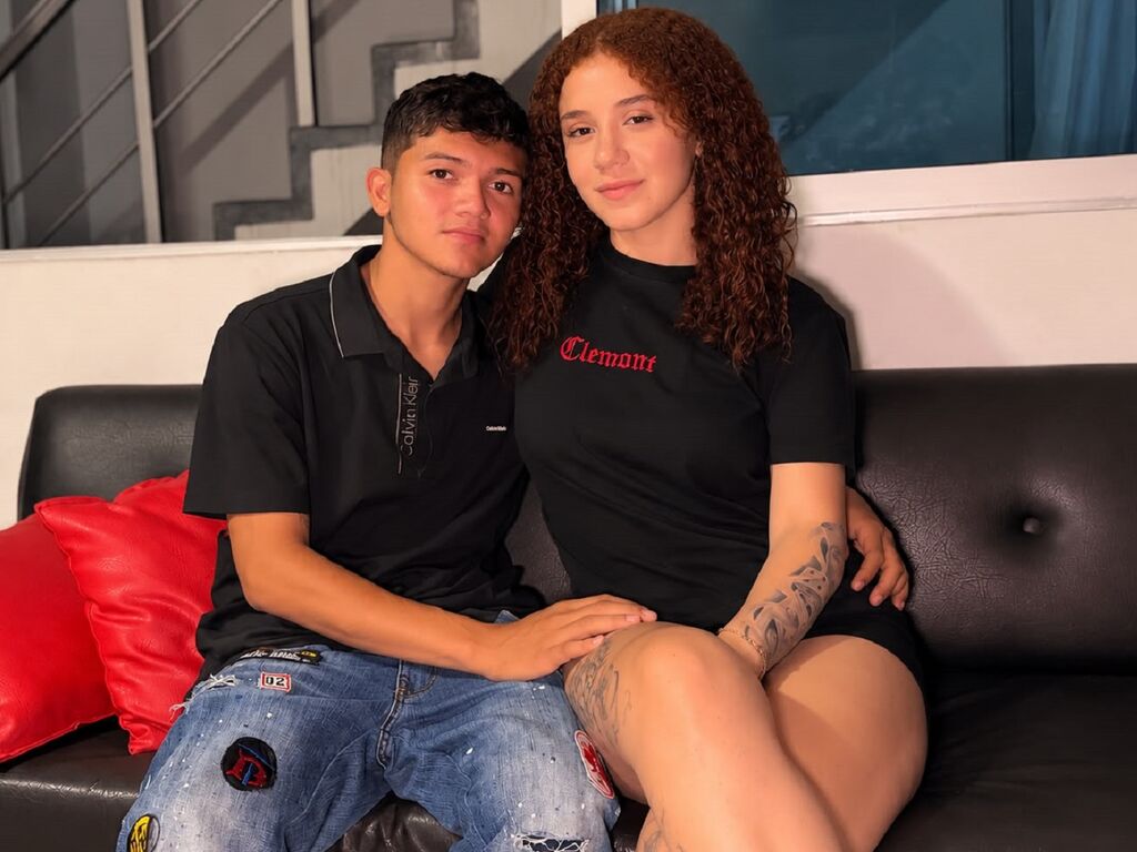 EvelinAndMateo model profile storefront photo