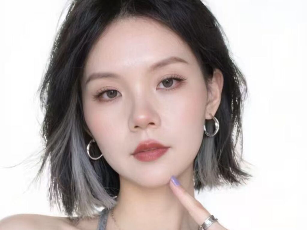GuanshiSun age 32