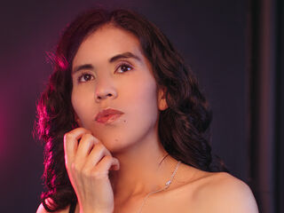 LarissaaCosta Live webcam streaming