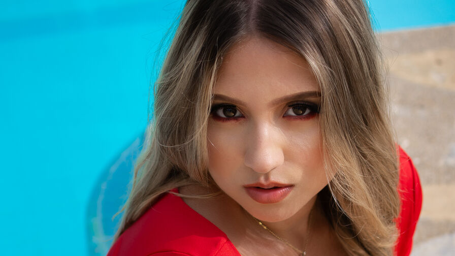 Live Sex Chat with IvieRussell