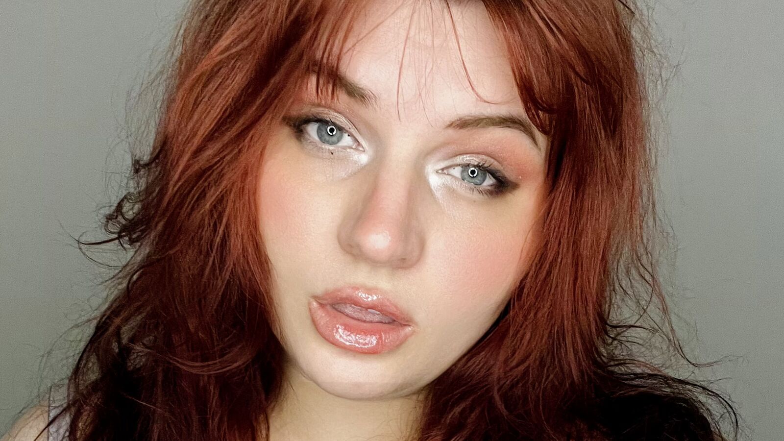 FoxiMoonstar erotic portrait