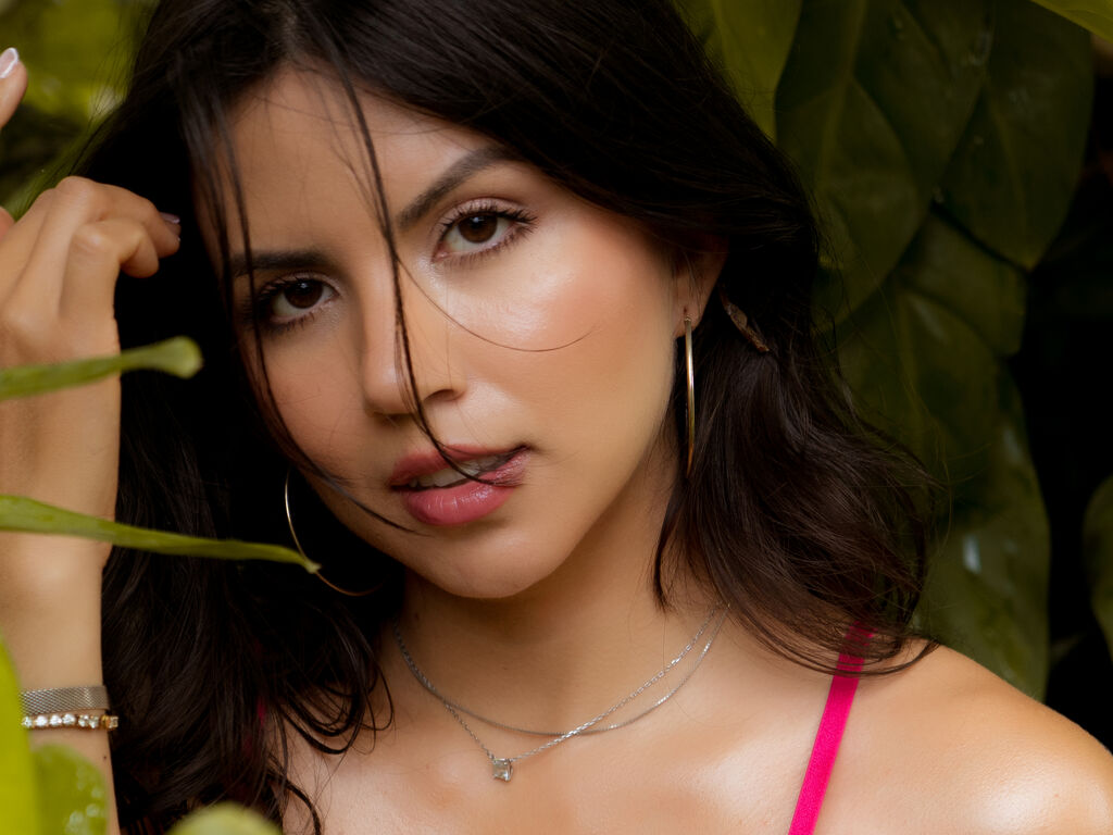 LolaCol LiveJasmin girl cam photo