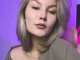 sexcam chat room LorettaMoe