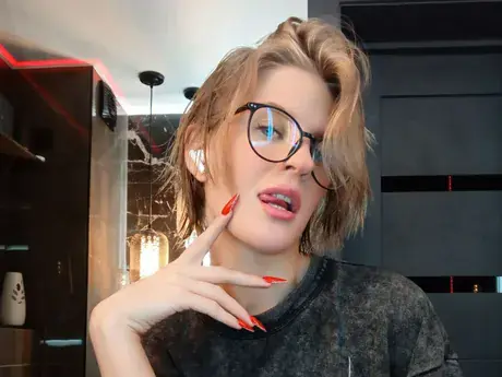 Chat with SilverAmos