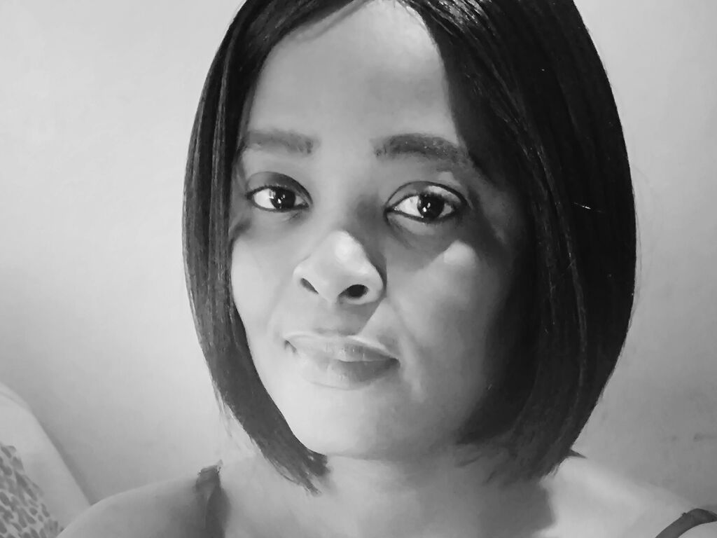 DelicateDiamond online cam profile picture