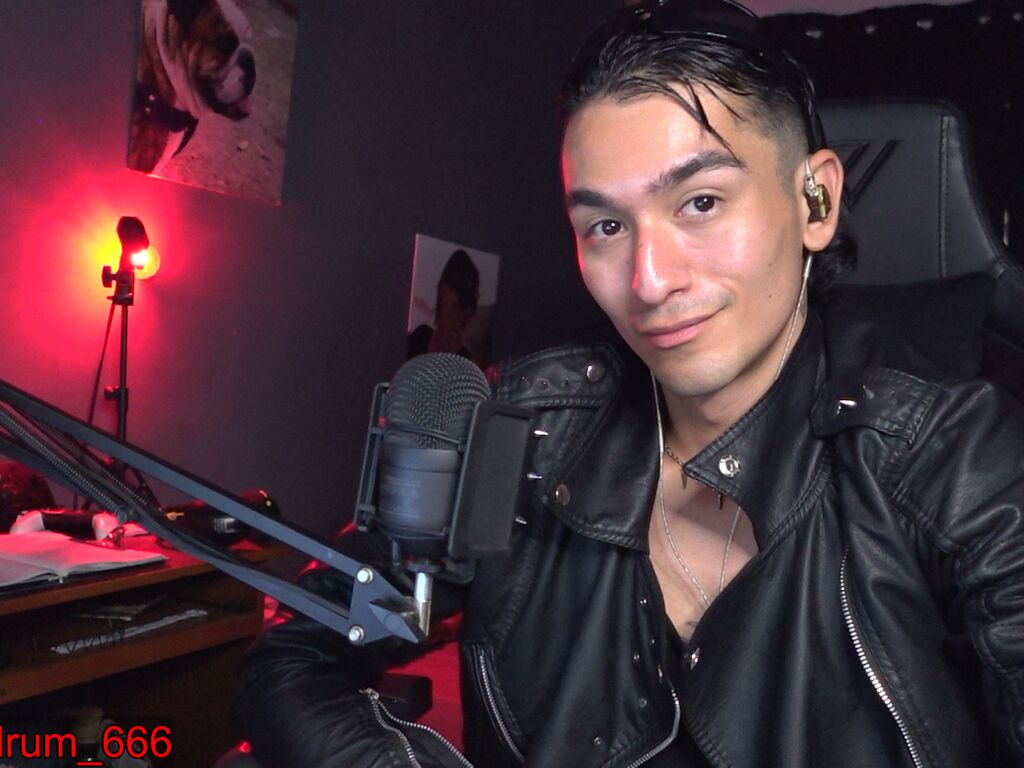 DemianPecados private show profile image
