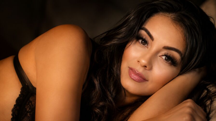 Live Sex Chat with AlessaWaldorf