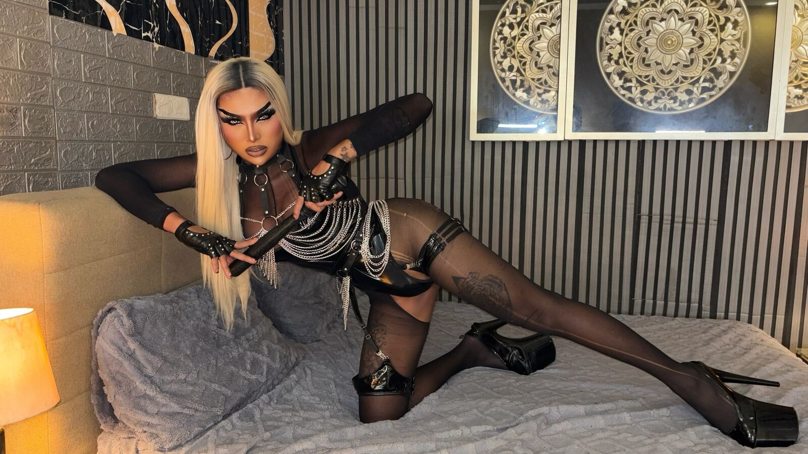 BriannaJaquinzon glamour portrait