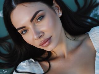 CaitlynEva