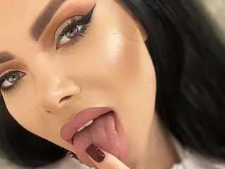 Show privé avec CaitlynEva