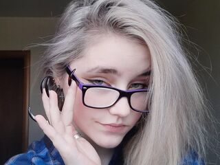 chat free online MaureenAmond