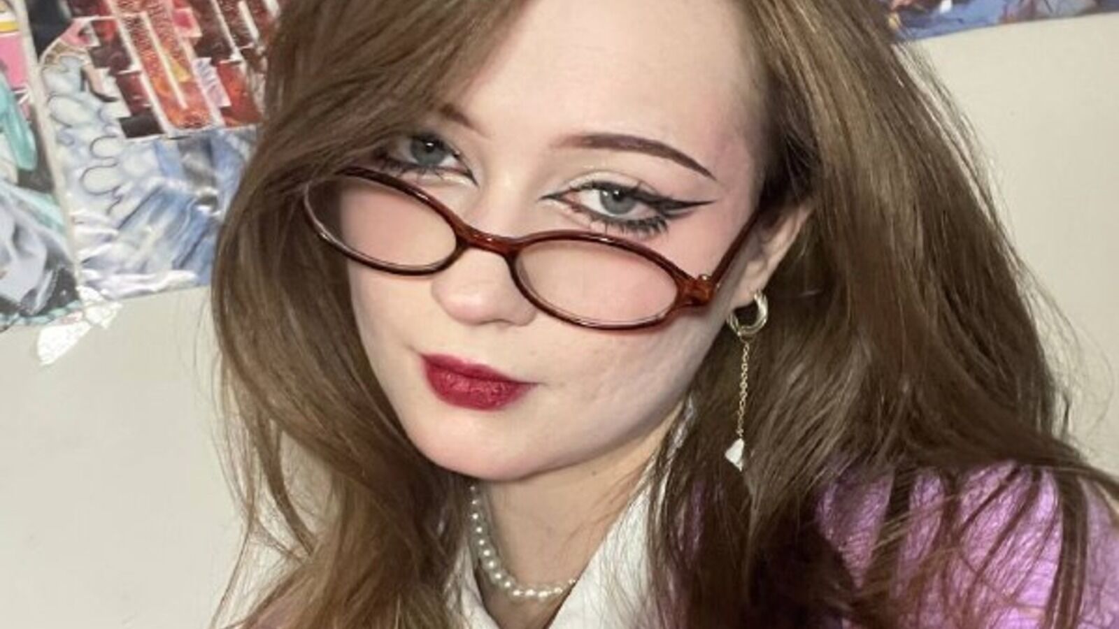 HannaWaltos erotic portrait