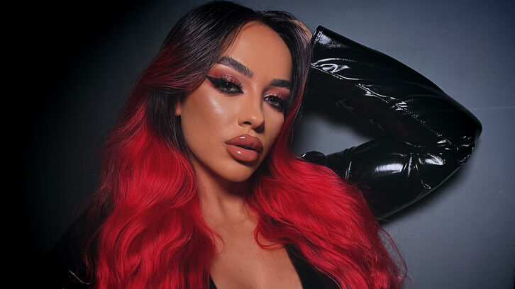 EmmelyneQuincy live webcam show