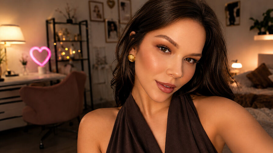 Chat With AmeliaWindsor Now