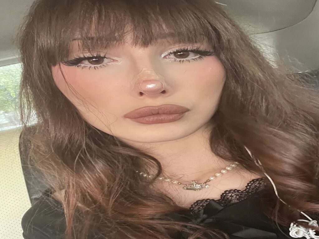 JennaHollis LiveJasmin credits show profile