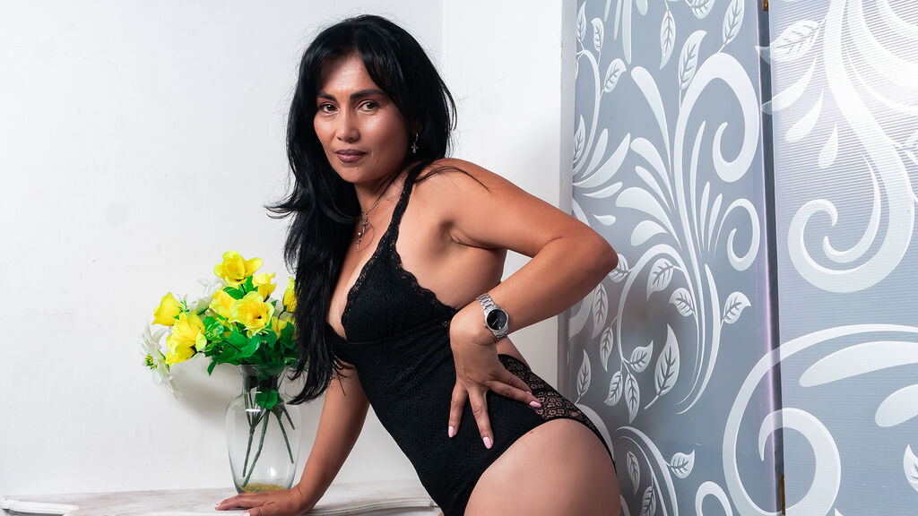 NicolletteFontan Live Cam on LiveJasmin