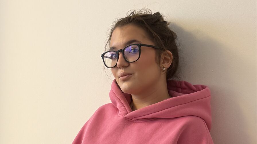 View CristineHoesing Fuck Vids and Pics