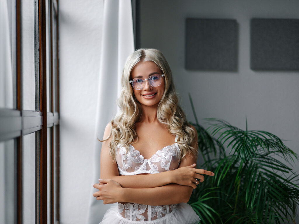 StephanieMoore Profile Image