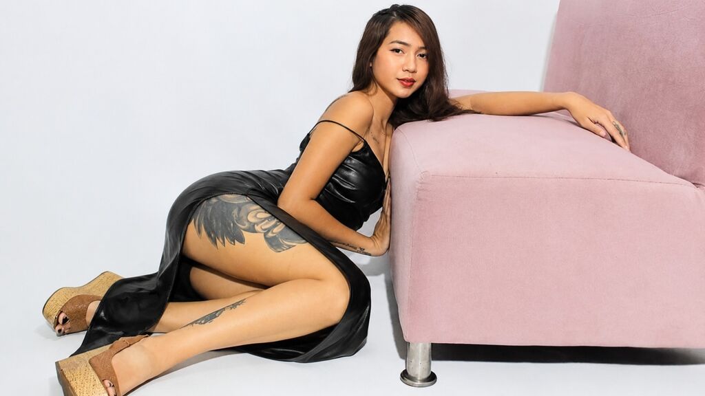 SeleneEverly Live-Cam auf LiveJasmin