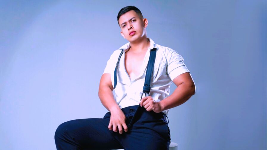 RomanCross – Male | VIP Calls Girls