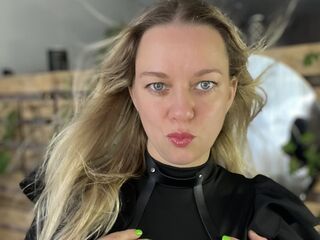 AmindaRobin Porn Show