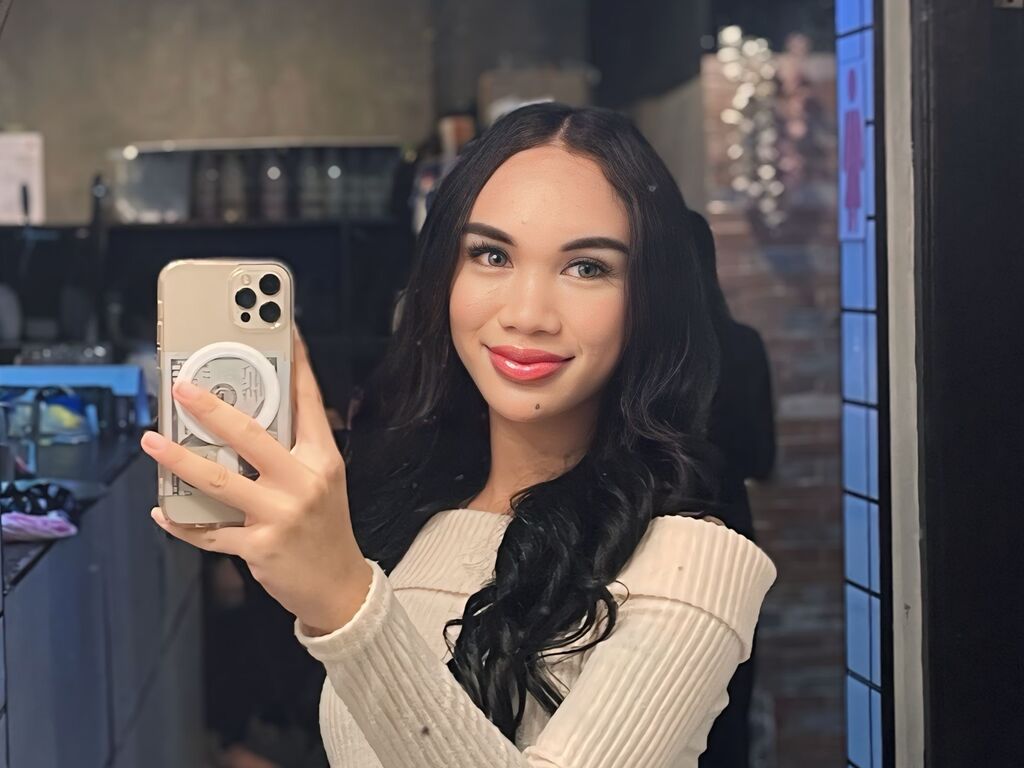 FaysiaMaurice private trans cam profile