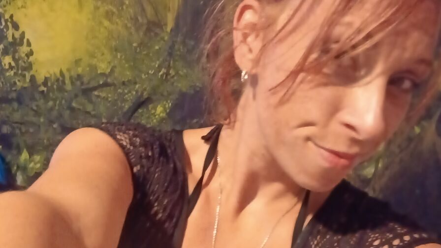 MollyDevine's live cam