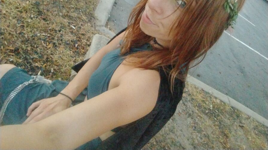 MollyDevine's live cam