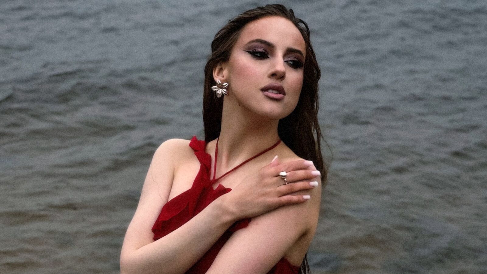 MertieStaheli erotic portrait