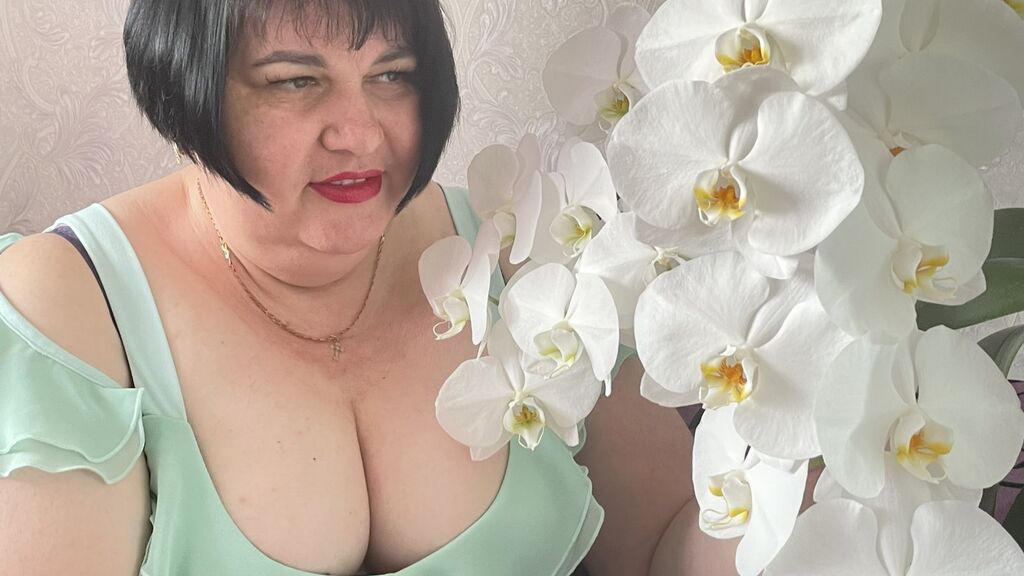 DianaDream live cam model at LiveJasmin