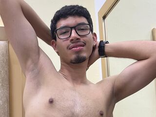 Live Sex Cam JaxonCarter
