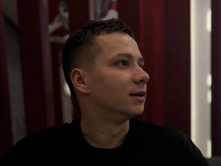 free random chat KarlEvans