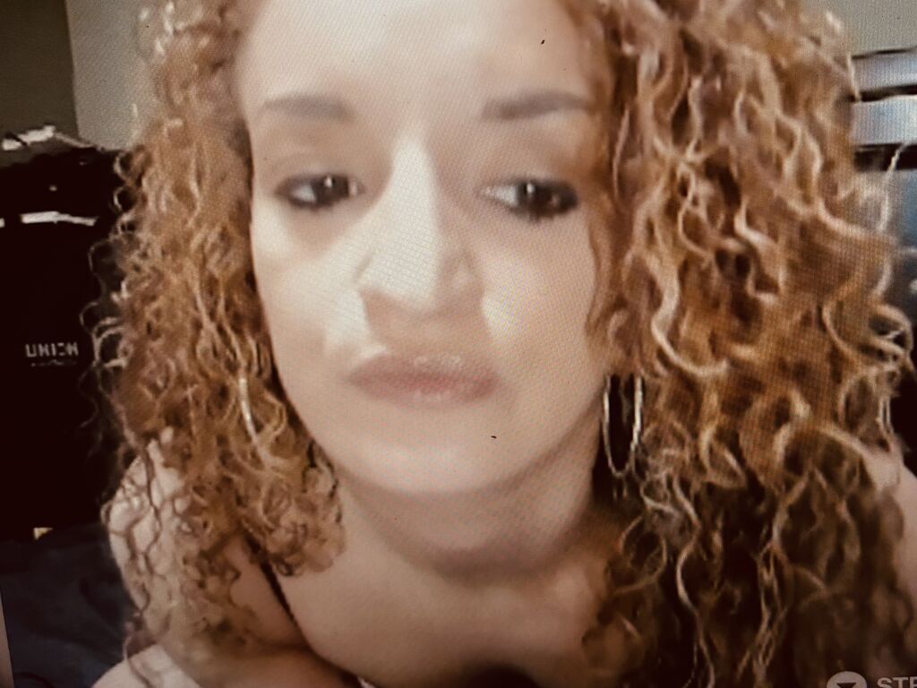 AshleyRain from Web Night Cam