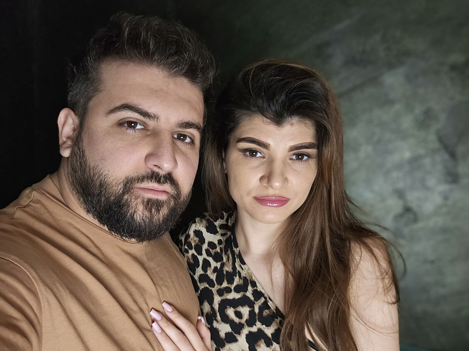 Live cam for CelineAndDanny