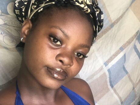 Chat with BettyJonna