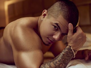online webcam ChrisFord