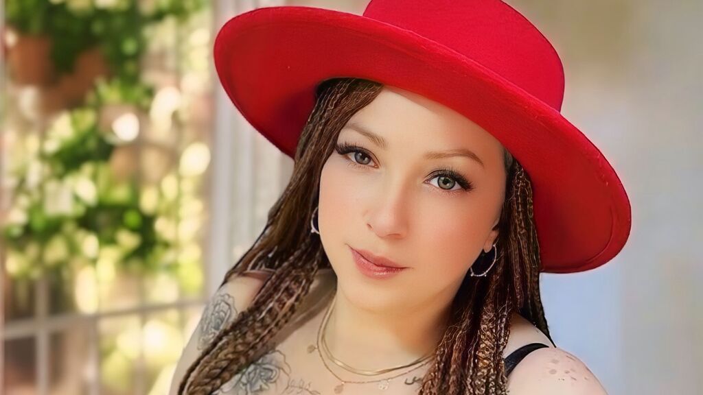 JadeMoreau Live Cam on LiveJasmin