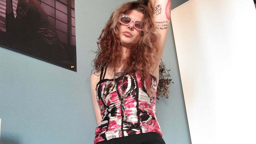 Watch VivieneBloom’s Cam Show Live