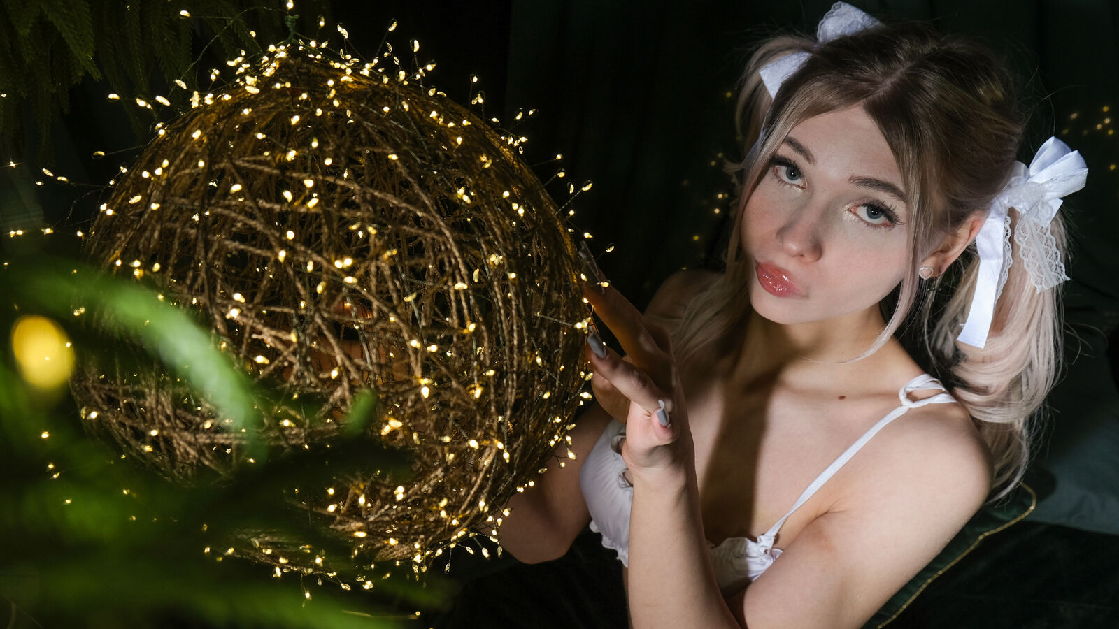 FinnaHall erotic portrait