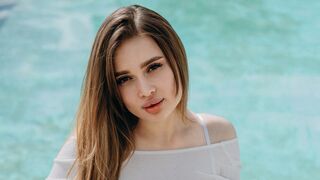 Kostenlos Nackt MileyLips