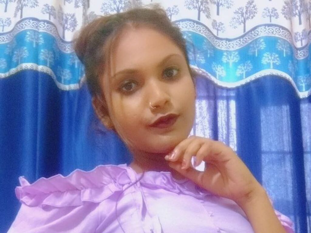 AngelRani – webcam model profile photo